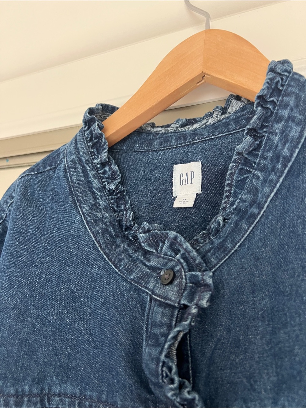 GAP Navy Ruffled Denim Button-Down Top - Picture 6 of 7